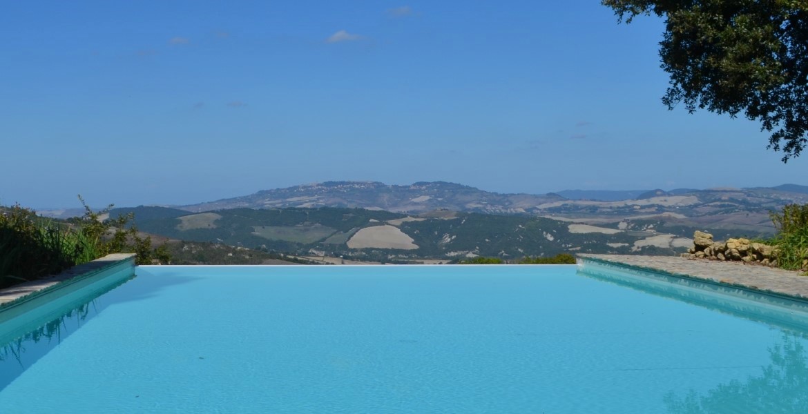 Ferienwohnungen Toskana mit Pool Blick Volterra San Gimignano