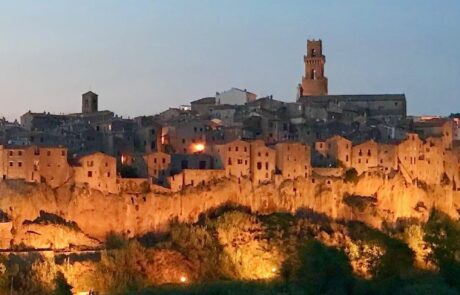 Toskana Stadt Pitigliano mittelalterlicher Ort auf Felsen