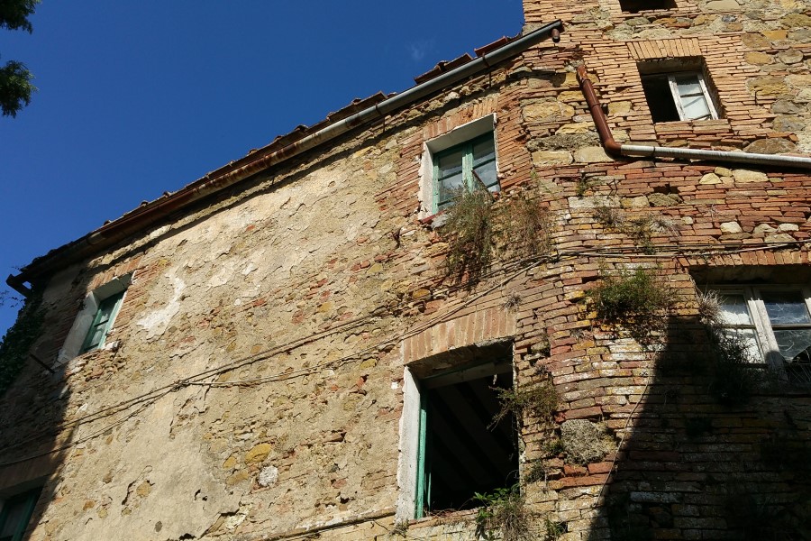 Ruine Toskana altes Schloss