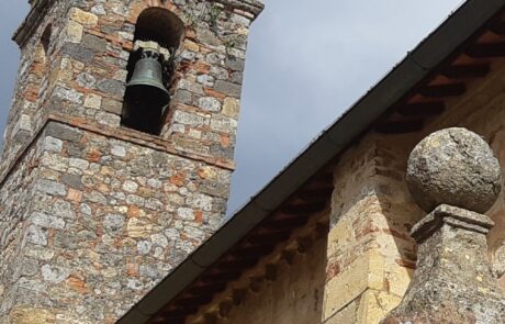 Sehenswürdigkeiten Toskana Kirche Monteriggioni Mittelalter